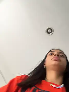 Snapshot of leilani_X chatting on 05.08.26 leilani X online show from 05.08.26