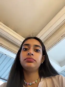 Snapshot of leilani_X chatting on 06.05.26 leilani X online show from 06.05.26