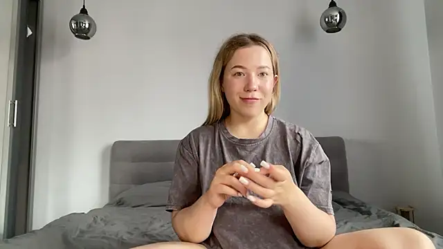 alyrasun online show from 07.18.26