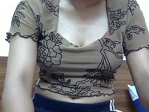 Snapshot of kAVYA_05 chatting on 07.27.26 kAVYA 05 online show from 07.27.26
