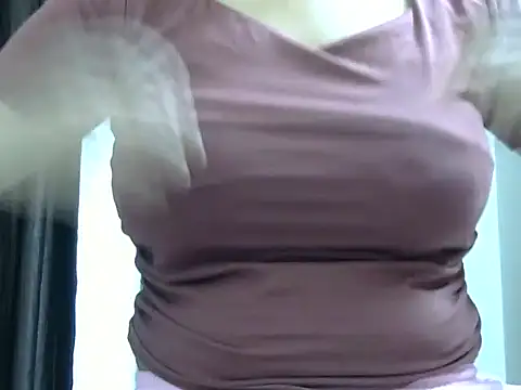 Snapshot of JANVI_06 chatting on 05.07.26 JANVI 06 online show from 05.07.26