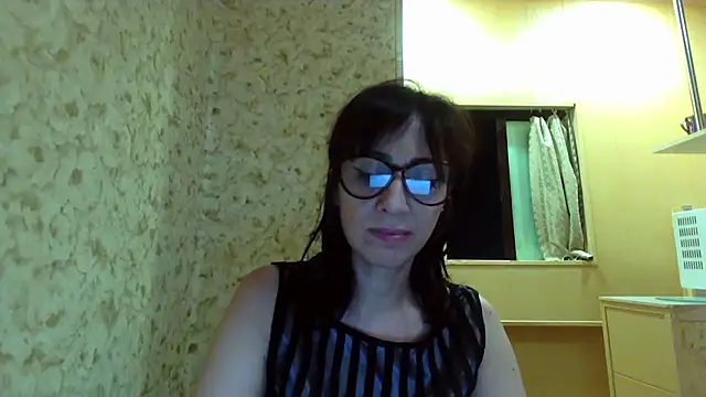 Snapshot of Barbie_Rococo chatting on 08.04.26 Barbie Rococo online show from 08.04.26