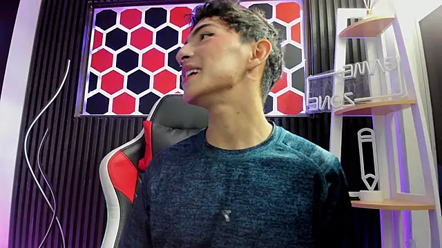 Cristopher Wild online show from 03.31.26