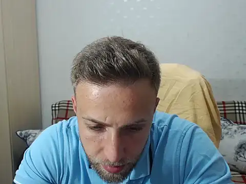 Snapshot of BlondEagleMuscle chatting on 06.03.26 BlondEagleMuscle online show from 06.03.26