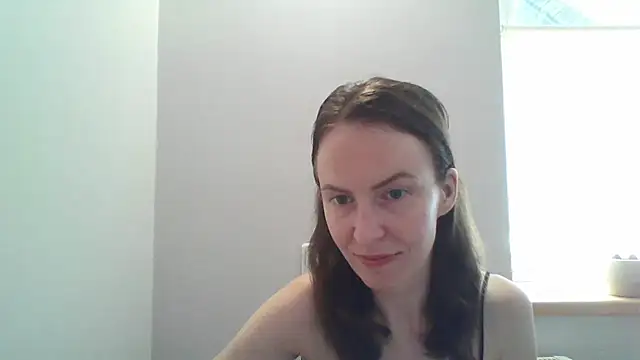 Snapshot of AnnaTight chatting on 06.21.26 AnnaTight online show from 06.21.26