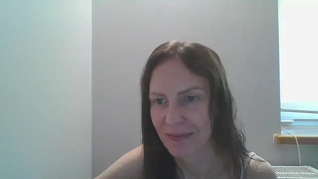 Snapshot of AnnaTight chatting on 06.26.26 AnnaTight online show from 06.26.26