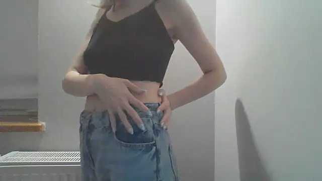 Snapshot of AnnaTight chatting on 07.14.26 AnnaTight online show from 07.14.26