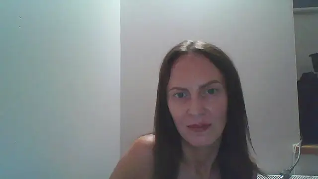 Snapshot of AnnaTight chatting on 07.19.26 AnnaTight online show from 07.19.26