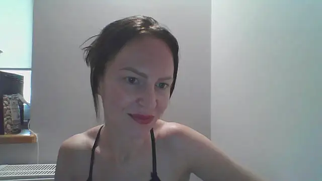 Snapshot of AnnaTight chatting on 08.02.26 AnnaTight online show from 08.02.26