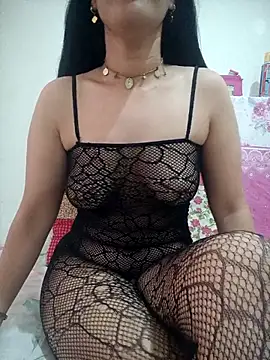 Snapshot of Lina-sexbomb chatting on 05.08.26 Lina-sexbomb online show from 05.08.26