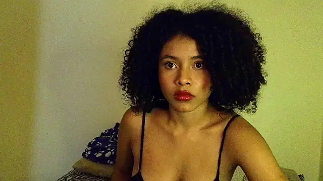 Larita curly online show from 04.05.26