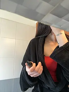 annelysses online show from 03.10.26