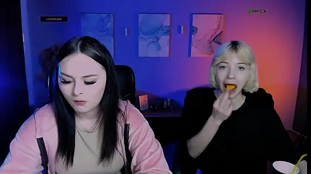  sabrina moore online show from 04.09.26