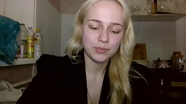 Barbie   girl online show from 04.09.26