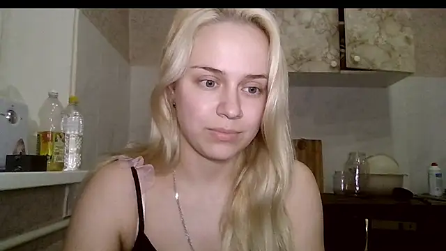 Barbie   girl online show from 04.17.26