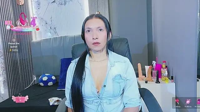 Snapshot of Chloe16_ chatting on 06.27.26 Chloe16 online show from 06.27.26
