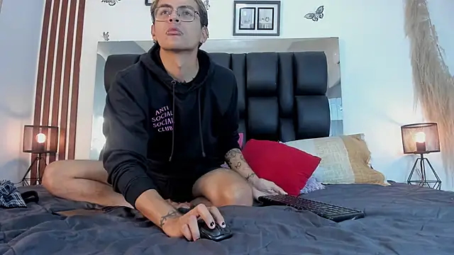 dalhia and hades online show from 03.21.26