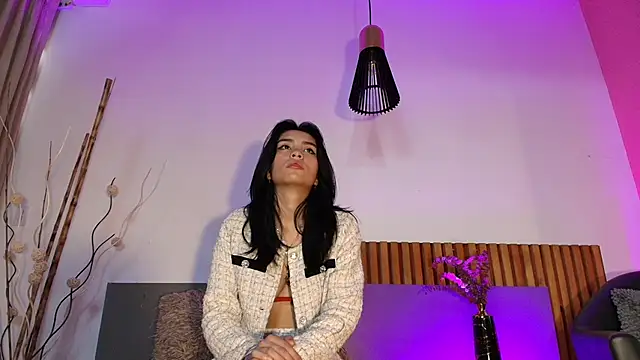 ValkaVega online show from 04.13.26