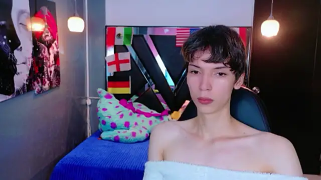 Stefany PiInk online show from 06.20.26