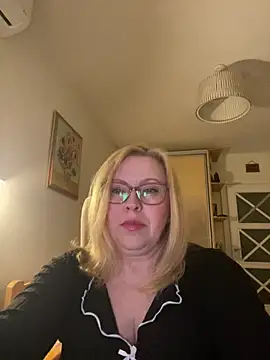 JanieLight53 online show from 03.21.26