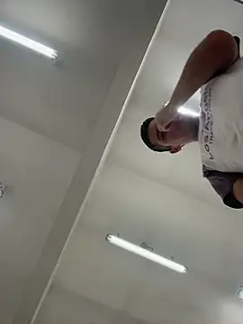 Snapshot of Cr1sXPorn chatting on 03.16.26 Cr1sXPorn online show from 03.16.26