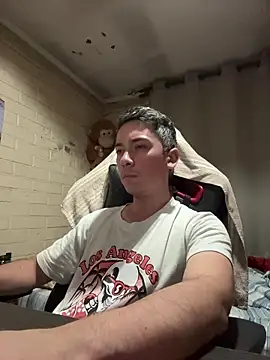 Snapshot of Cr1sXPorn chatting on 03.19.26 Cr1sXPorn online show from 03.19.26