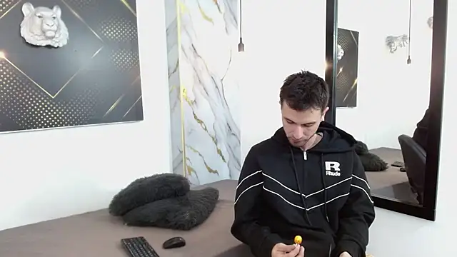 KingOfTemptation online show from 04.24.26