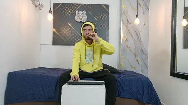 Snapshot of KingOfTemptation chatting on 07.02.26 KingOfTemptation online show from 07.02.26