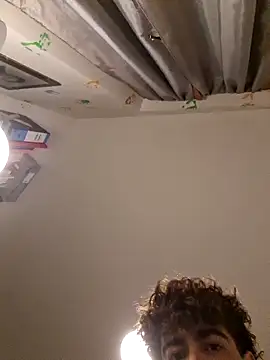 S4l4m1n0 online show from 04.18.26