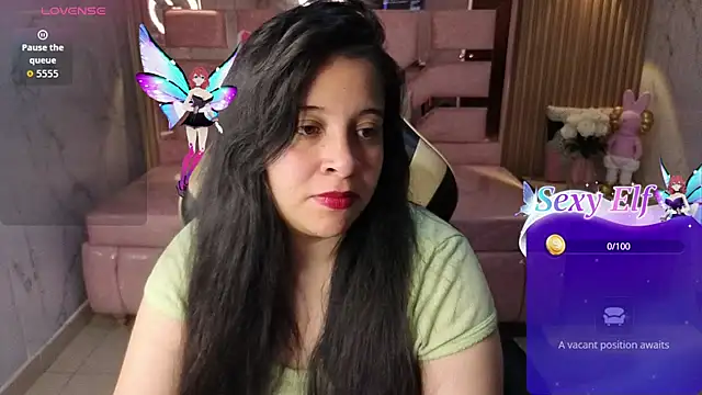 Snapshot of sara_tellez_s chatting on 06.25.26 sara tellez s online show from 06.25.26