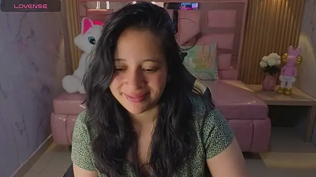 Snapshot of sara_tellez_s chatting on 07.07.26 sara tellez s online show from 07.07.26