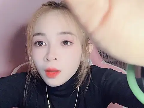 Odile068 online show from 03.11.26