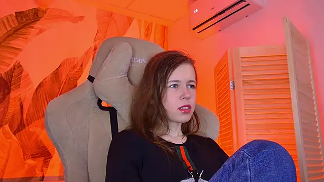 AriaGracen online show from 04.23.26