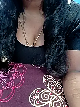 Snapshot of jothika45 chatting on 05.13.26 jothika45 online show from 05.13.26