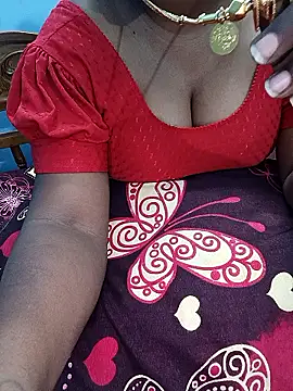 Snapshot of jothika45 chatting on 06.20.26 jothika45 online show from 06.20.26