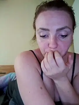 Bella-Monroe online show from 04.07.26