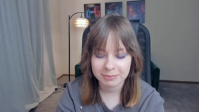 Snapshot of NiaHodge chatting on 03.09.26 NiaHodge online show from 03.09.26