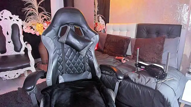 Vicky Angeel online show from 04.15.26