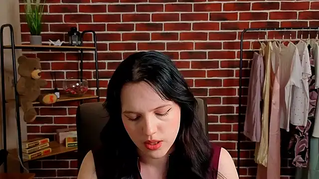 Snapshot of MarshaaOliver chatting on 03.23.26 MarshaaOliver online show from 03.23.26