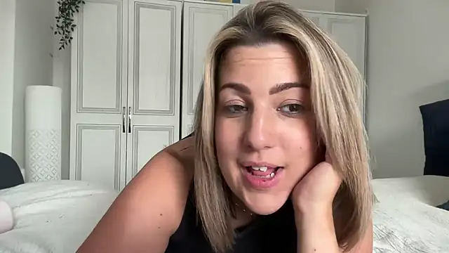 annabellewarick online show from 06.29.26