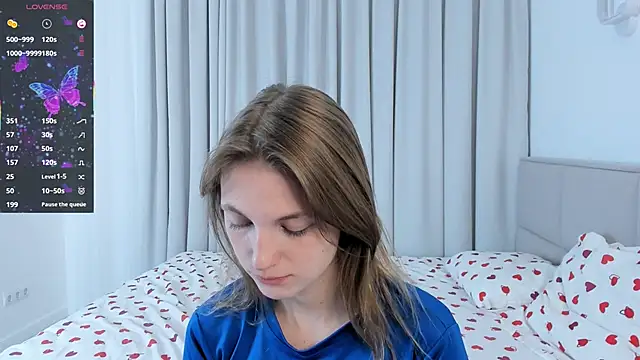 ErinnPieloch online show from 04.09.26