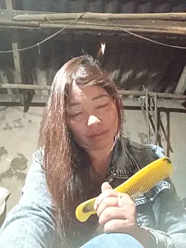 Yellow-pink online show from 05.27.26