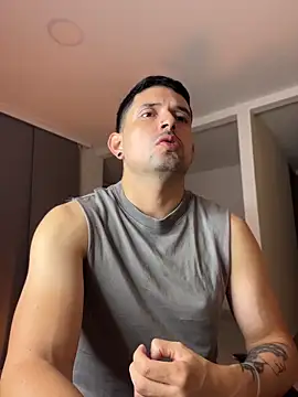 TroyeSavage online show from 04.09.26