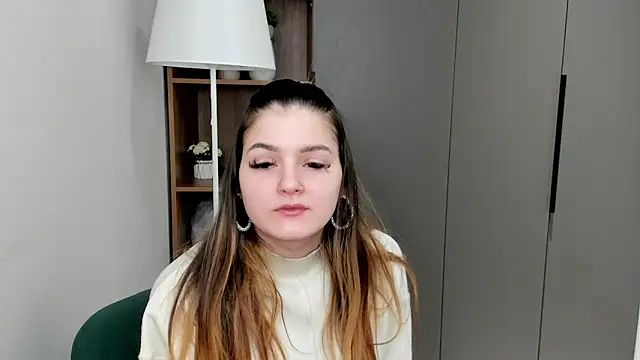 Snapshot of MaricelaVenturino chatting on 03.15.26 MaricelaVenturino online show from 03.15.26