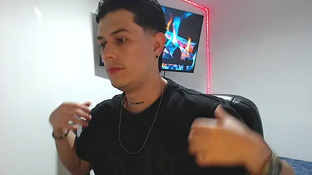 JUAN CAMILOXXX online show from 04.23.26