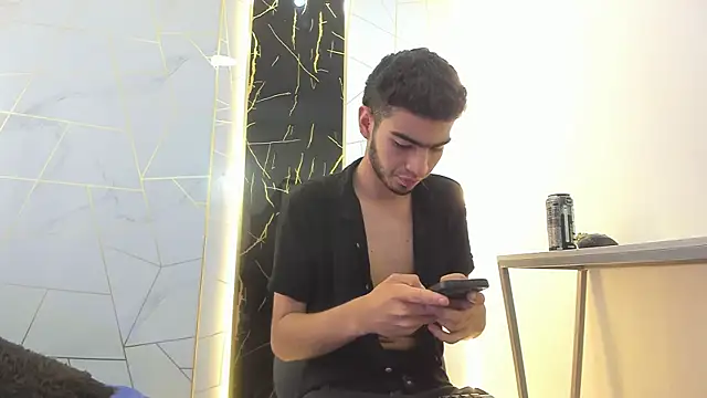 Valentin Lux online show from 03.23.26