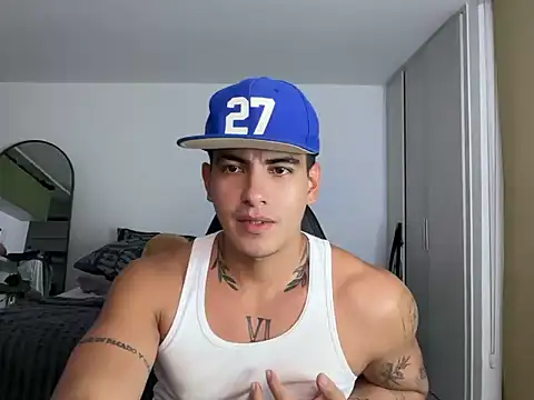 Snapshot of Maurice2309 chatting on 07.17.26 Maurice2309 online show from 07.17.26