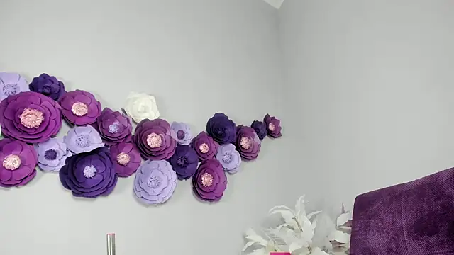 Katy Tiny online show from 04.30.26