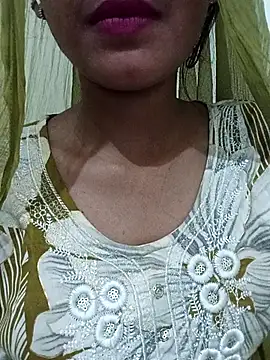 Barbie Aasnoor online show from 03.14.26