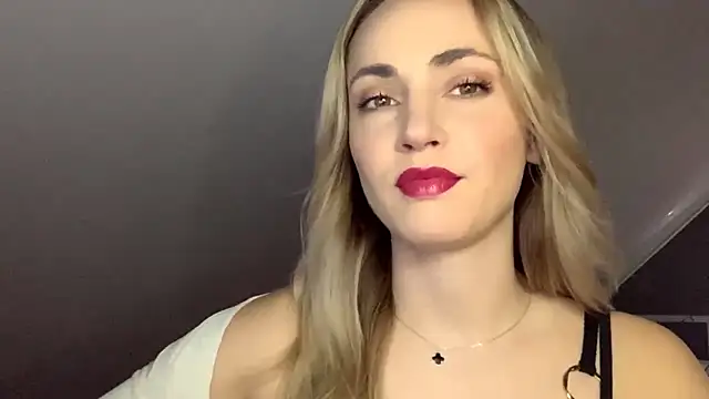 ScarlettSensitive online show from 05.02.26